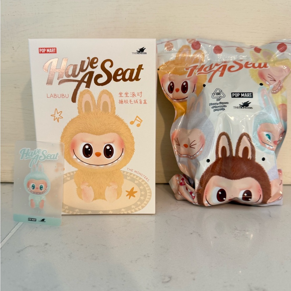 Pop Mart Have A Seat Labubu QUQU